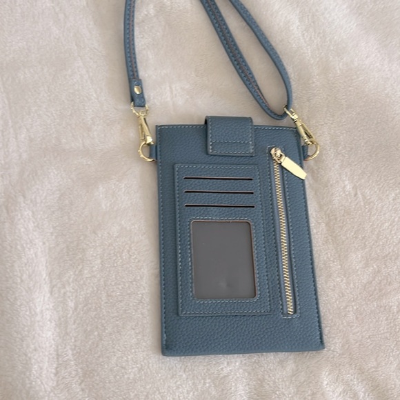 Crossbody Wallet New - Picture 2 of 6